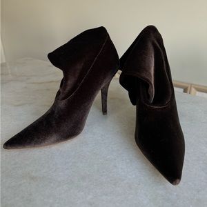 Yeezy Stretch Velvet Ankle Boot